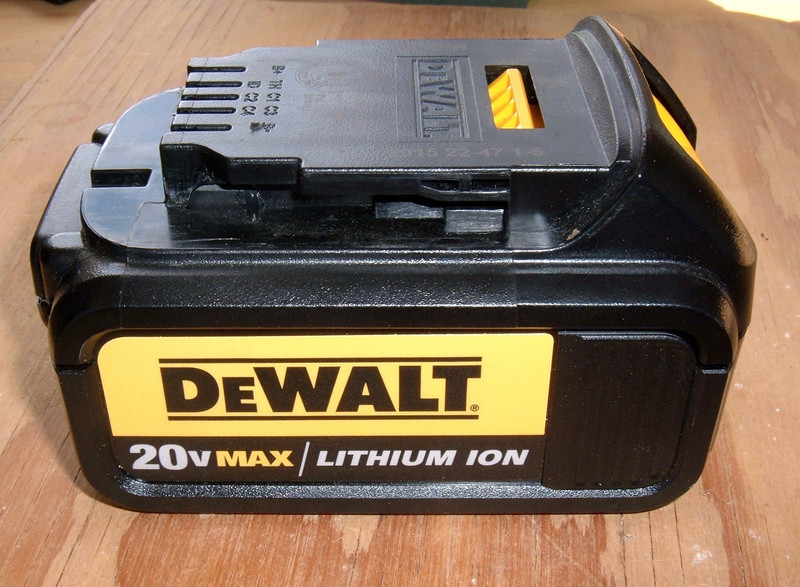 DEWALT 20 Volt MAX Lithium-Ion 2.0 Ah Compact Tool Battery (2-Pack
