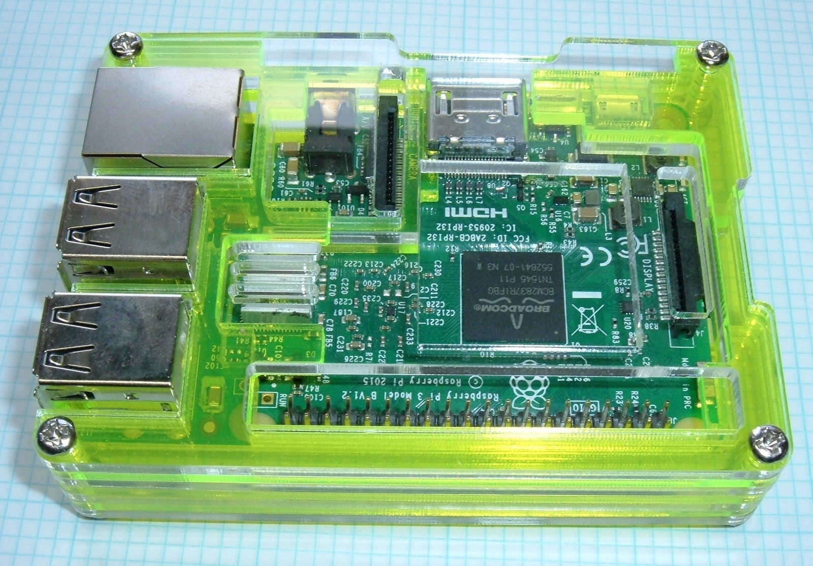 Transparent Raspberry Pi B+, B 1GB Box with Fan, 3 Heatsinks and Switch