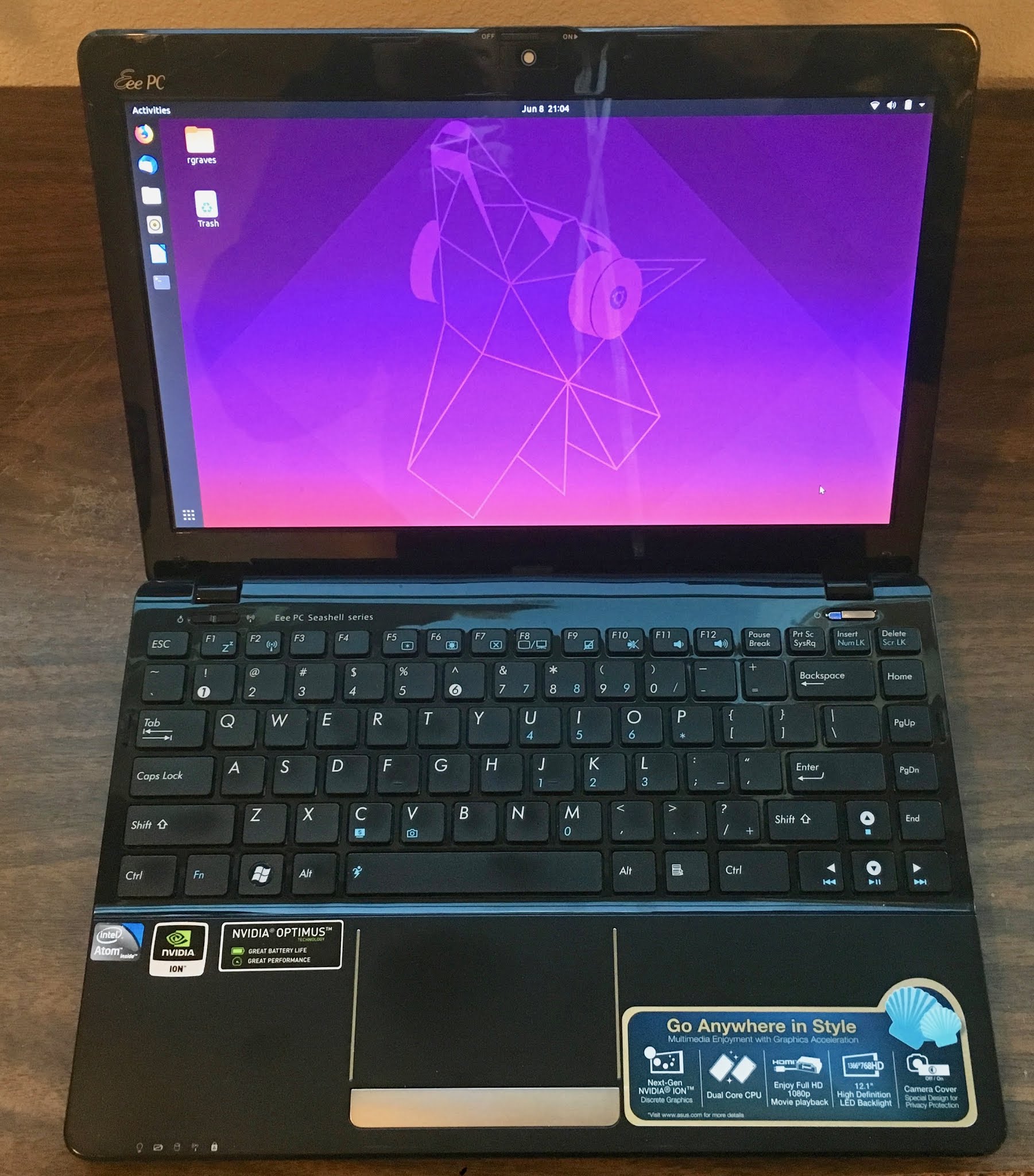 clank-reviving-an-ancient-netbook-and-replacing-an-iphone-6s-rear-lens